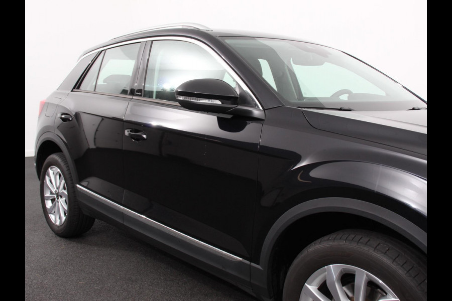 Volkswagen T-Roc 1.5 TSI 150pk DSG Style | Navigatie | Apple Carplay / Android Auto | Climate Control | Led | Digitale Cockpit | Adaptive Cruise Control