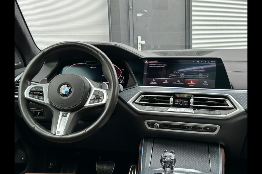 BMW X5 XDrive45e High Exe Massage|22''|Skylounge|Full