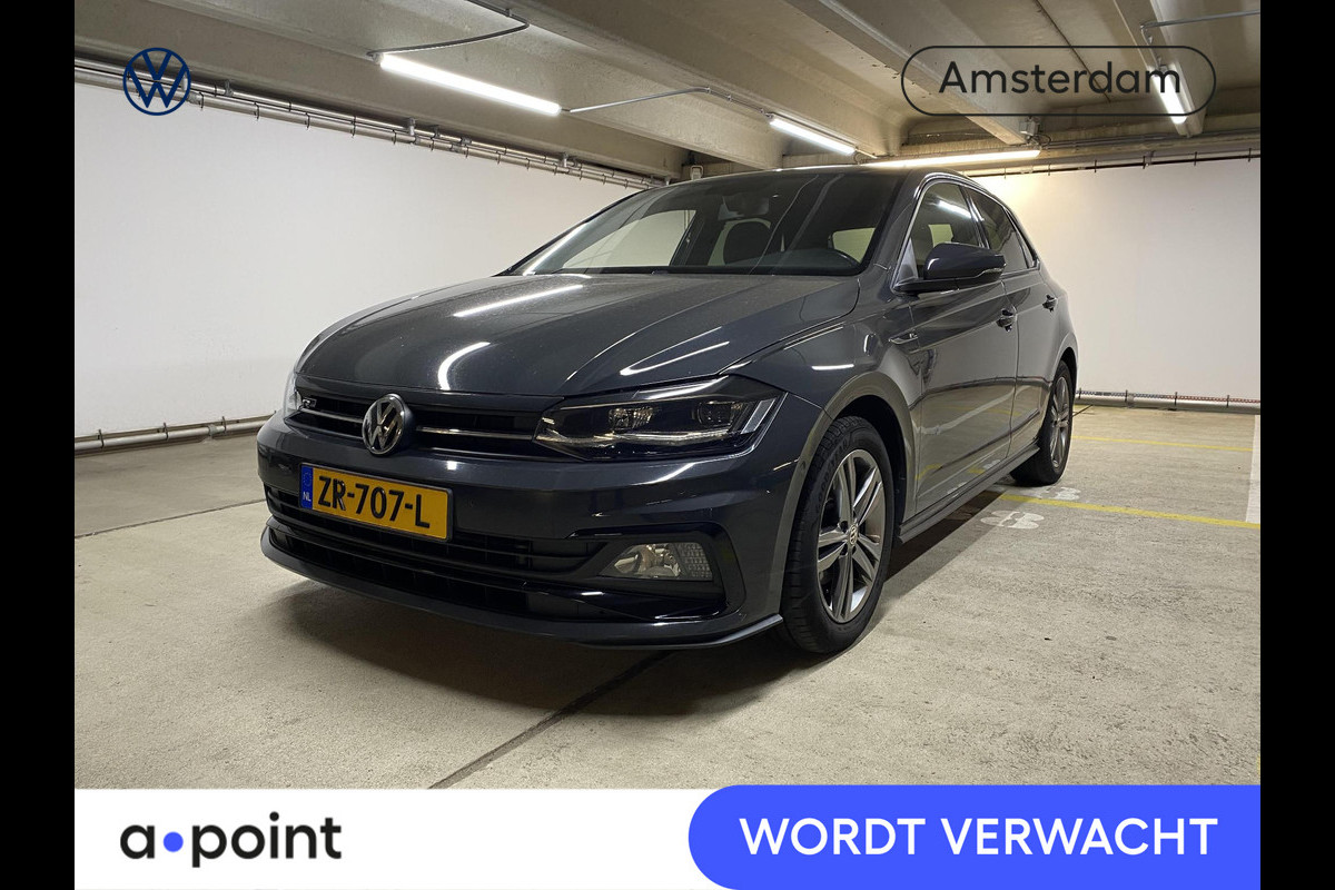 Volkswagen Polo 1.0 TSI Highline Business R-Line 115 pk Automaat (DSG) | Navigatie | Panoramadak | Parkeersensoren (Park assist) | Adaptieve cruise control | Active Info Display | LED koplampen |