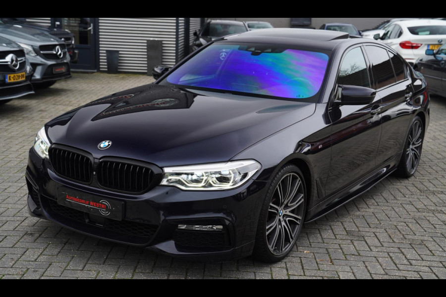 BMW 5 Serie 540i High Executive | M5 | Panorama | 360 cam | Adaptieve Cruise | Sfeerverlichting | Luxe Leder | Stoelkoeling | NAP