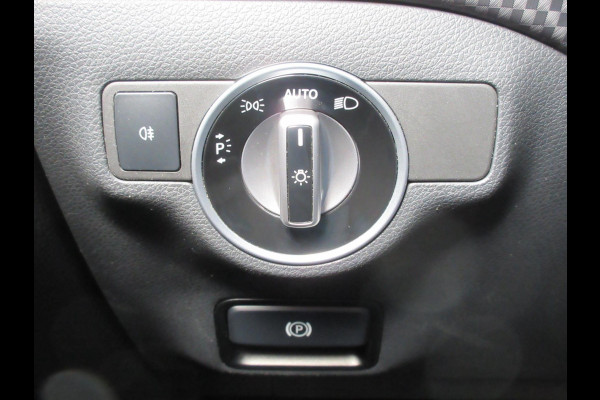 Mercedes-Benz A-Klasse 180 Ambition Aut Leer Navi Clima Xenon/Led