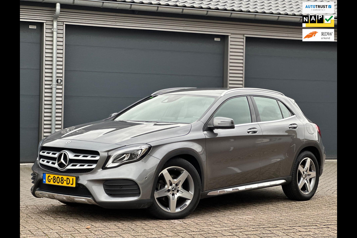 Mercedes-Benz GLA 180 AUTOMAAT BUSINESS SOLUTION AMG STYLING,26000 KM, TREKHAAK,NEDERLANDSE AUTO MET NAP