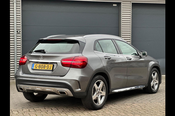 Mercedes-Benz GLA 180 AUTOMAAT BUSINESS SOLUTION AMG STYLING,26000 KM, TREKHAAK,NEDERLANDSE AUTO MET NAP