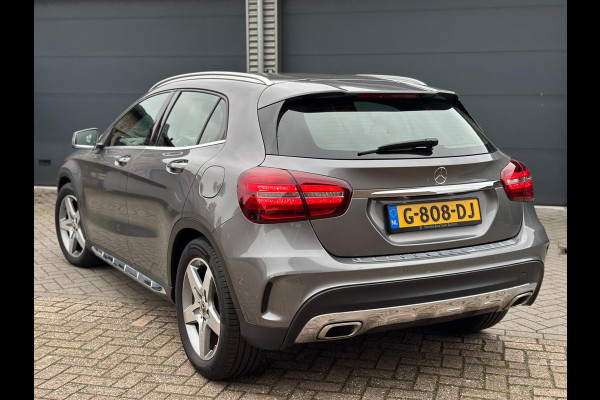 Mercedes-Benz GLA 180 AUTOMAAT BUSINESS SOLUTION AMG STYLING,26000 KM, TREKHAAK,NEDERLANDSE AUTO MET NAP