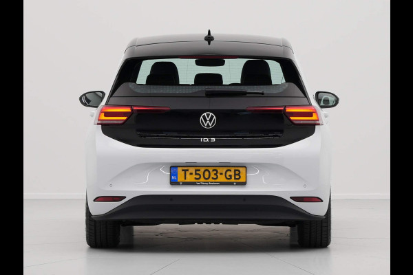 Volkswagen ID.3 Pure 150pk 45 kWh Navigatie Stuurverwarming Clima Led 124