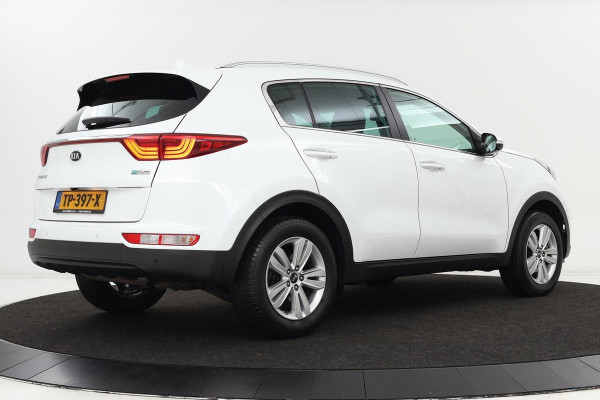 Kia Sportage 1.6 GDI DynamicLine | Carplay | Camera | DAB+ | Navigatie | PDC | Climate control | Cruise control