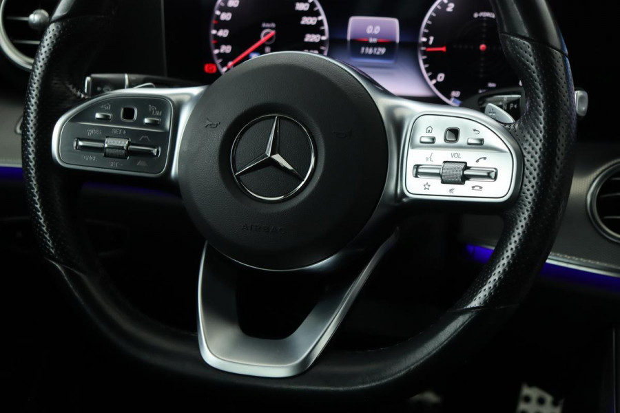 Mercedes-Benz E-Klasse 200d Sport AMG | Adaptive Cruise | Carplay | Leder | Camera | Stoelverwarming | Sfeerverlichting | Navigatie | Park Assist