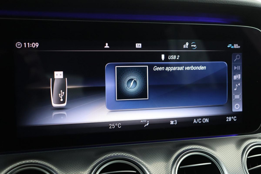 Mercedes-Benz E-Klasse 200d Sport AMG | Adaptive Cruise | Carplay | Leder | Camera | Stoelverwarming | Sfeerverlichting | Navigatie | Park Assist