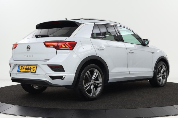 Volkswagen T-Roc 2.0 TSI 4Motion Sport | R-Line | Panoramadak | Stoelverwarming | Carplay | Alcantara | Navigatie | DAB+ | Full LED