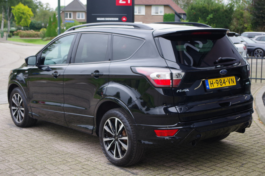 Ford Kuga 1.5 EcoBoost 120 PK ST Line, Winterpakket, Leder-Alcantara, Keyless, Carplay, Camera