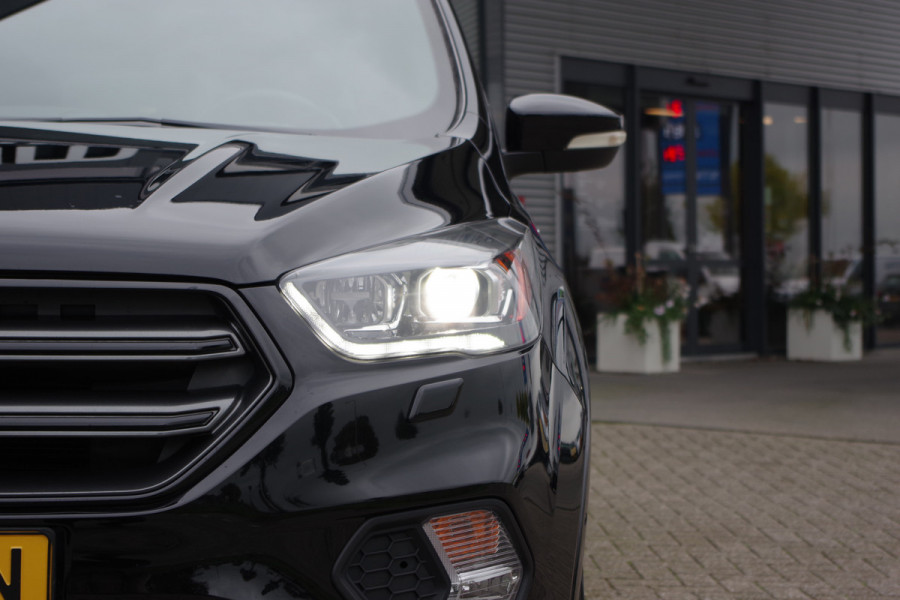 Ford Kuga 1.5 EcoBoost 120 PK ST Line, Winterpakket, Leder-Alcantara, Keyless, Carplay, Camera