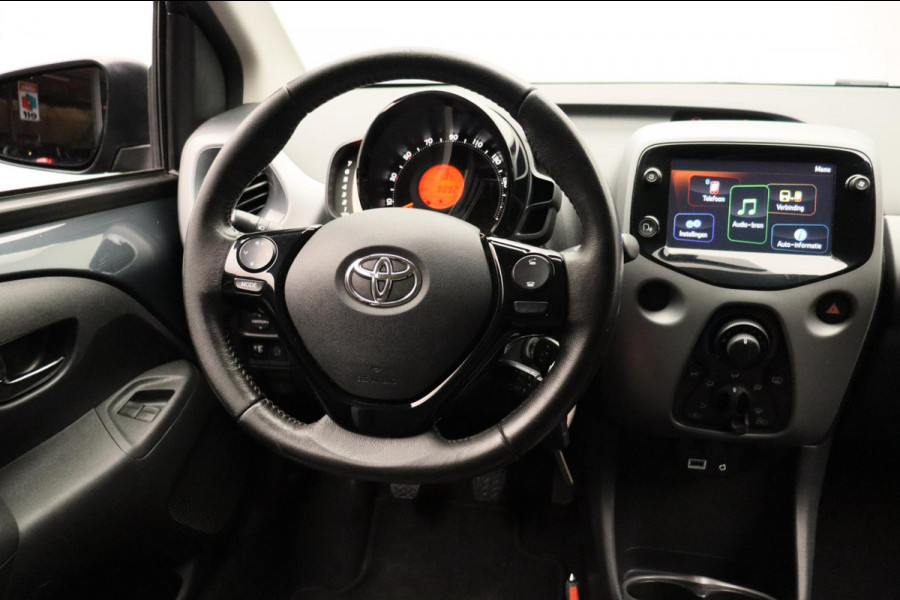 Toyota Aygo 1.0 VVT-i x-play limited *Origineel NL* Carplay Keyless Airco