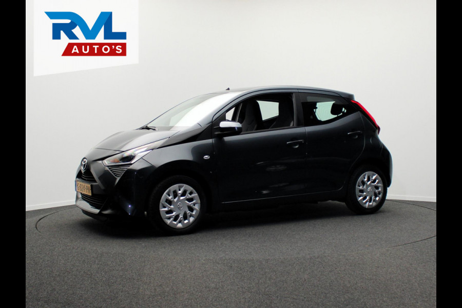 Toyota Aygo 1.0 VVT-i x-play limited *Origineel NL* Carplay Keyless Airco