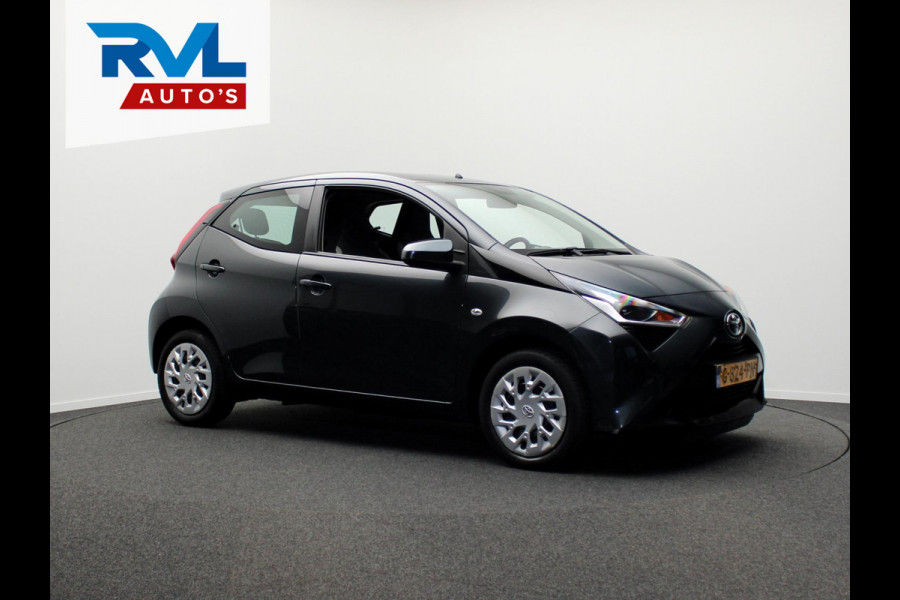 Toyota Aygo 1.0 VVT-i x-play limited *Origineel NL* Carplay Keyless Airco