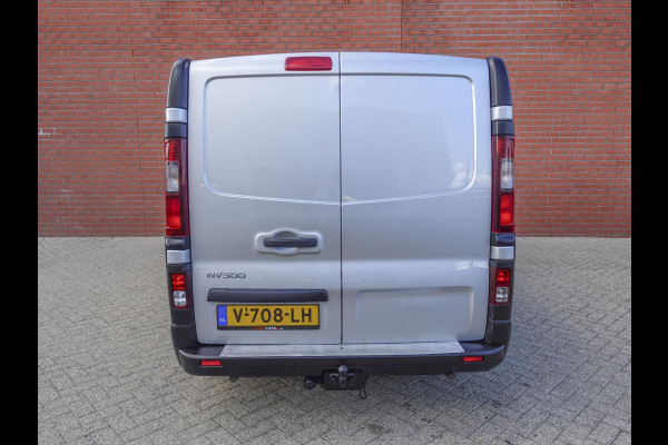 Nissan NV300 1.6 dCi 125 L2H1 Optima S&S NETTE AUTO! | Airco | Navigatie | Cruise Control | Parkeersensoren | Trekhaak