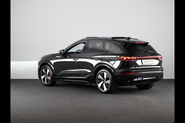 Audi Q6 e-tron First edition Plus 100 kWh 388pk | Panoramadak | B&O Soundsystem |  MMI bijrijdersscherm | inch lichtmetalen velgen |