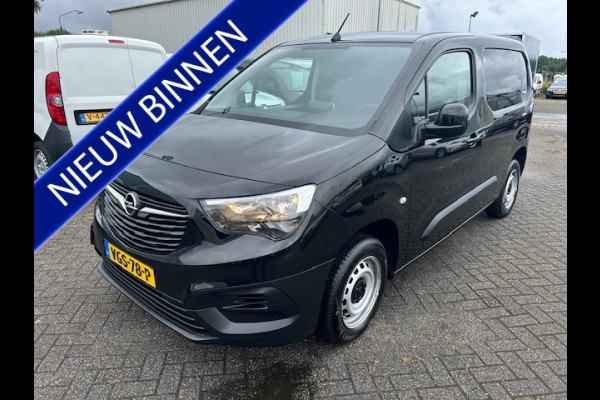 Opel Combo 1.5D L1H1 Edition AIRCO I NAVIGATIE I MULTIMEDIA I PDC ACHTER I 1e EIGENAAR I COMPLETE ONDERHOUDSHISTORIE