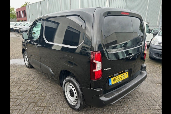 Opel Combo 1.5D L1H1 Edition AIRCO I NAVIGATIE I MULTIMEDIA I PDC ACHTER I 1e EIGENAAR I COMPLETE ONDERHOUDSHISTORIE