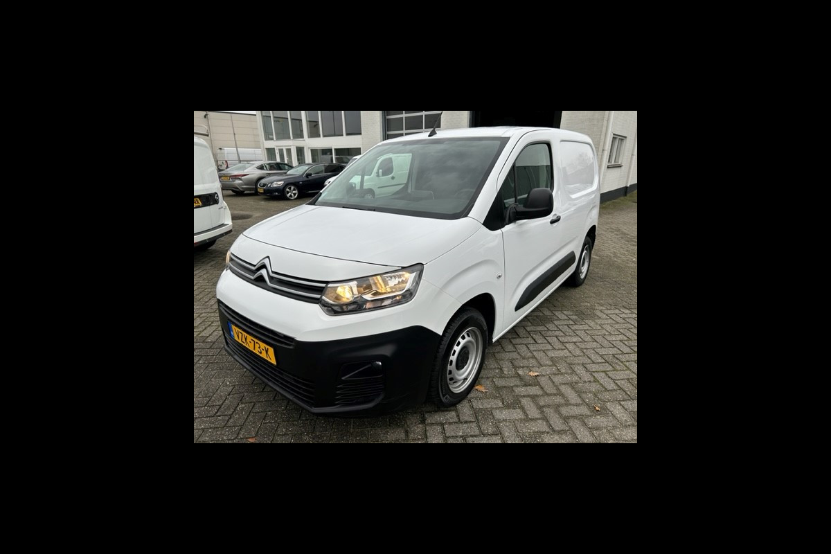 Citroën Berlingo 1.2 PureTech Club AIRCO I NAVIGATIE I APPLE CARPLAY I PDC I MULTIMEDIA I BETIMMERING LAADRUIMTE