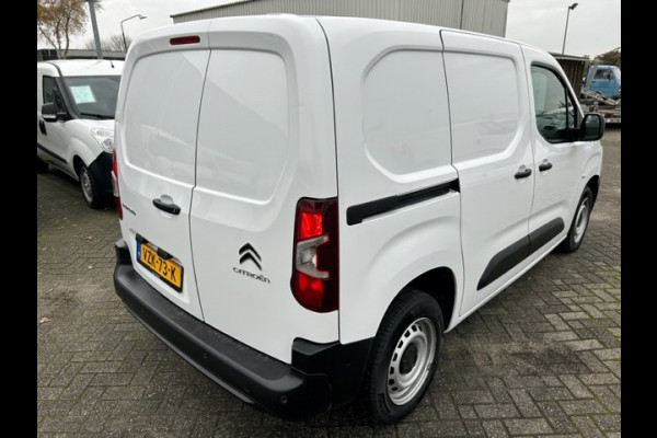 Citroën Berlingo 1.2 PureTech Club AIRCO I NAVIGATIE I APPLE CARPLAY I PDC I MULTIMEDIA I BETIMMERING LAADRUIMTE