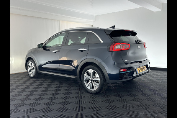 Kia e-Niro ExecutiveLine 64 kWh (INCL-BTW) Aut. *FULL-LEATHER | JBL-AUDIO | FULL-LED | NAVI-FULLMAP | DAB | ADAPT.CRUISE | CAMERA | MEMORY-PACK | LANE-ASSIST | KEYLESS | DIGI-COCKPIT | SHIFT-PADDLES | COMFORT-SEATS | 17"ALU