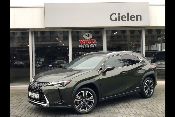 Lexus UX 250h 184pk Preference Line | Dodehoekherkenning, Parkeersensoren, Keyless, 18 inch, CarPlay, Stoel + Stuurverwarming