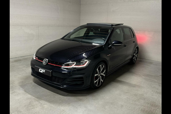 Volkswagen Golf 2.0 TSI GTI Performance Pano Virtual Carplay