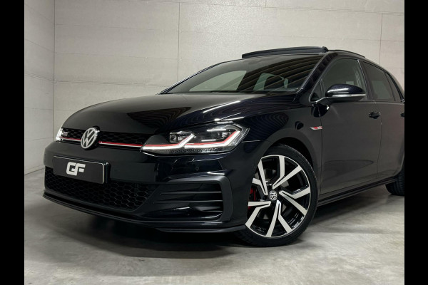 Volkswagen Golf 2.0 TSI GTI Performance Pano Virtual Carplay