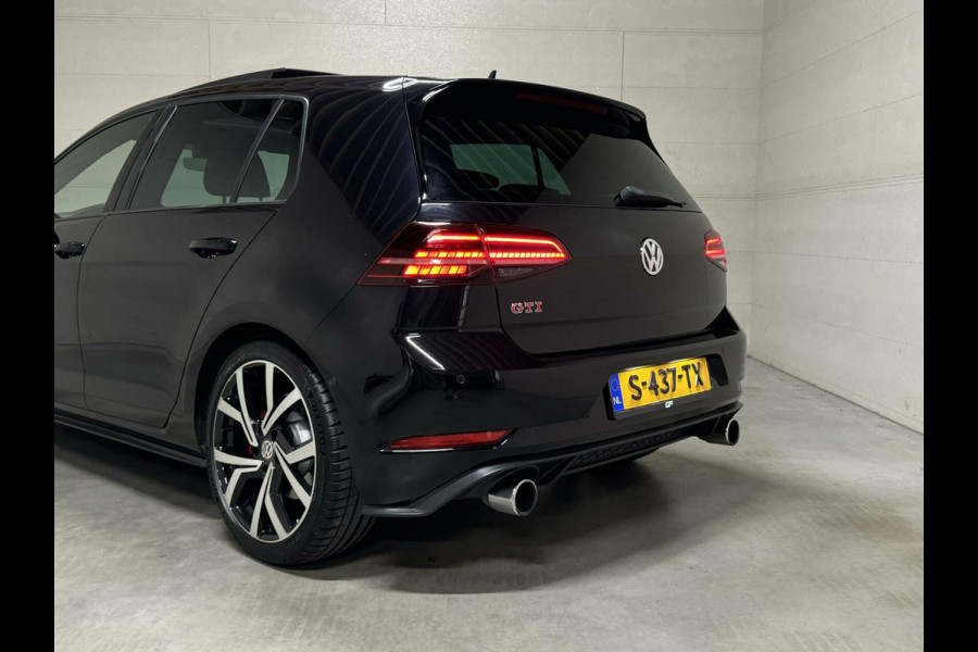 Volkswagen Golf 2.0 TSI GTI Performance Pano Virtual Carplay