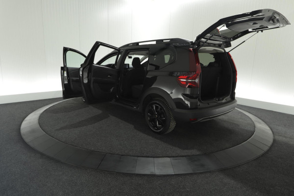 Dacia Jogger TCe 110 Extreme | 7 Zitplaatsen | Camera | Apple Carplay | Parkeersensoren