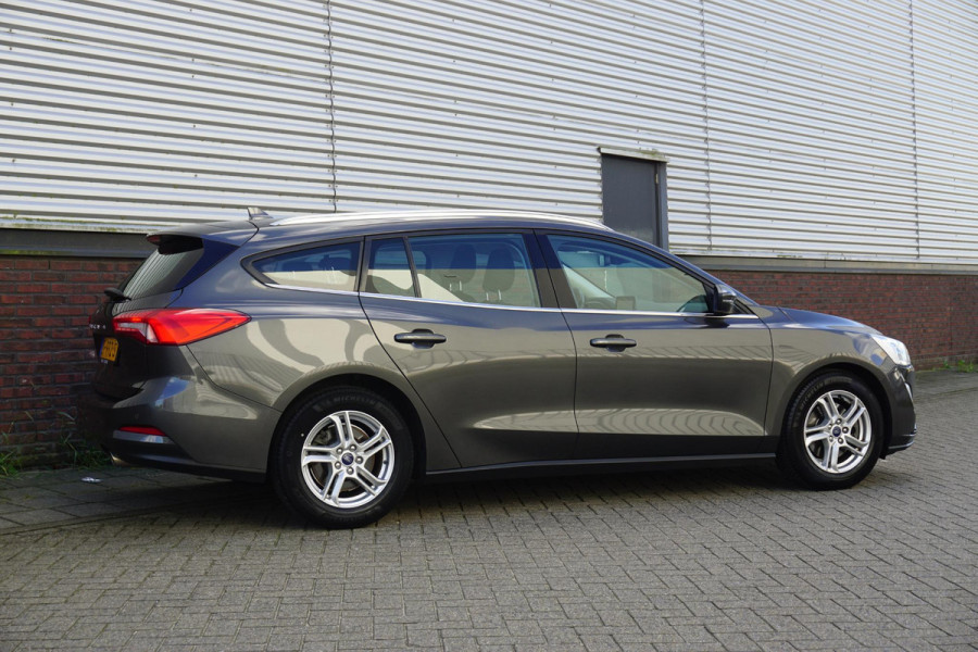 Ford FOCUS Wagon 1.0 EcoBoost Stoel+Stuurverwarming 100% Dealeronderhouden!