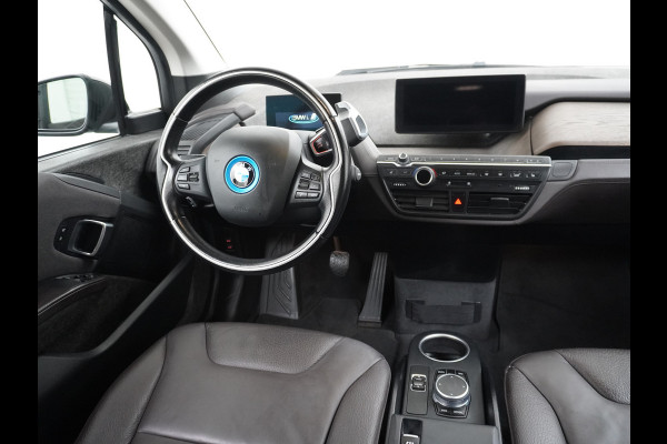 BMW i3 S 120Ah 42kWh Road-Style Edition Navi Ecc Warmtepomp Camera Leder Keyless DAB Regen-Licht Sensor LMV Bluetooth Comfort Access Verwarmde voorstoelen Connected services