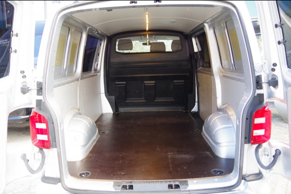 Volkswagen Transporter 2.0 TDI L1 Highline 204PK AUT. LED, LEDER, ADAPT. CRUISE, NAVI, AIRCO, PDC, APPLE CARPLAY, 18'' LMV