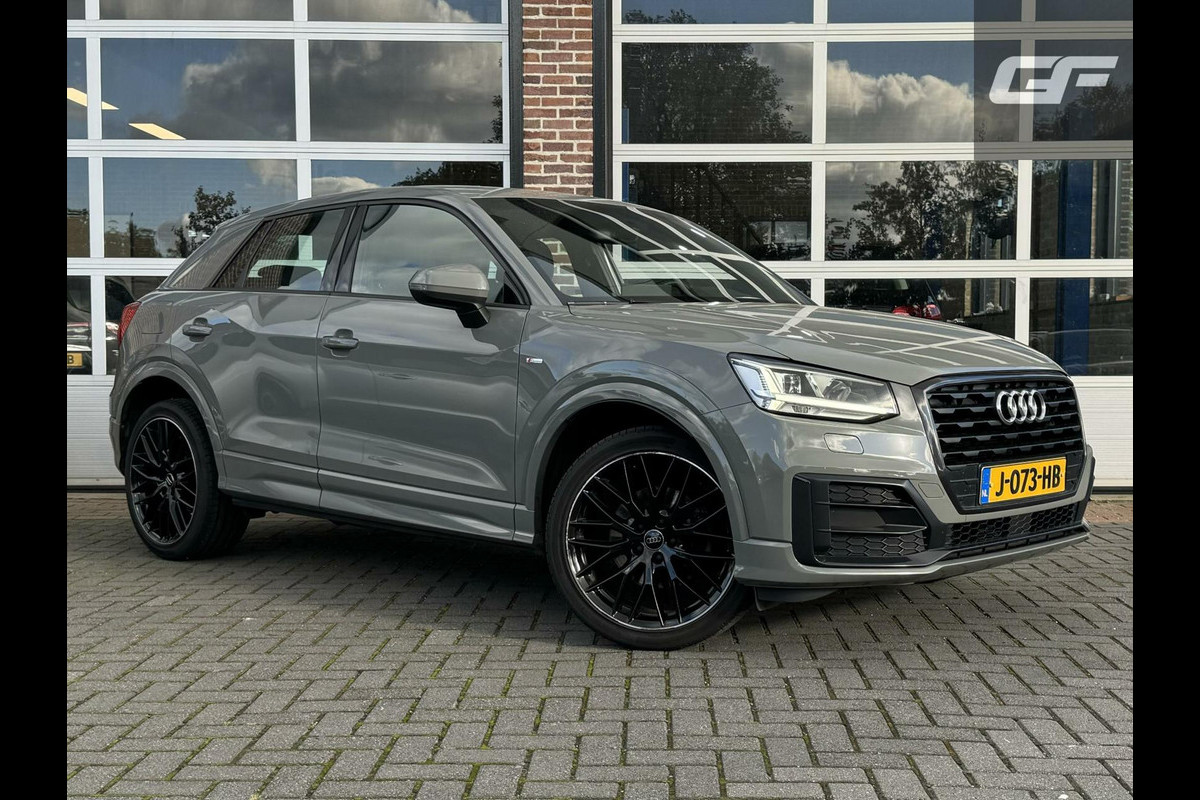 Audi Q2 35 TFSI S-Line Black Edition Quantumgrey Virtual NAP