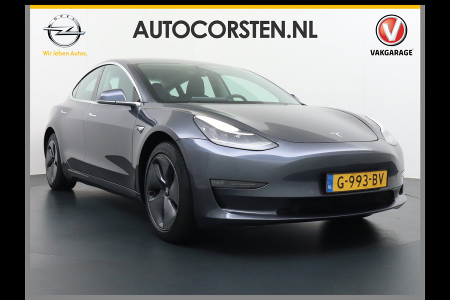 Tesla Model 3 Long Range RWD 75kWh 325PK Achterwielaandrijving Leder Premium-l.s. PanoDak Adaptive cruise 18" Camera's Elektr.-Stuur+Stoelen+S Navi full map LED-a+v ACC Dual-ECC DAB Voorverwarmen interieur via App Keyless via Telefoonsleutel One-Pedal-Drive Orgineel NL Auto Achterwielaandrijving, lager in de wegenbelasting, meer rijbereik door lager gewicht!