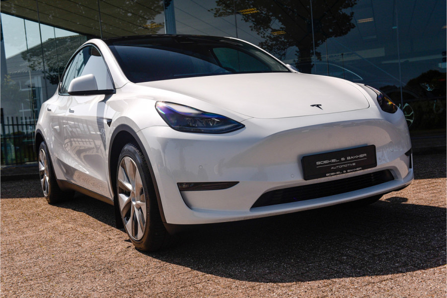 Tesla Model Y Long Range AWD 75 kWh - Autopilot - 12% bijtelling!