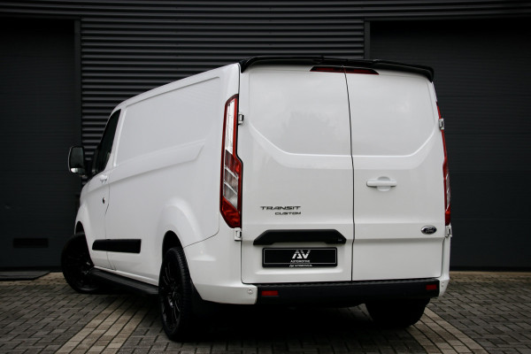 Ford Transit Custom 340 2.0 TDCI AUT L2H1 | L+R Schuifdeur | Navigatie | CarPlay | Raptor Edition | Stoelverwarming | Trekhaak | 3-Zitter | Nieuwe APK | Onderhoudsbeurt