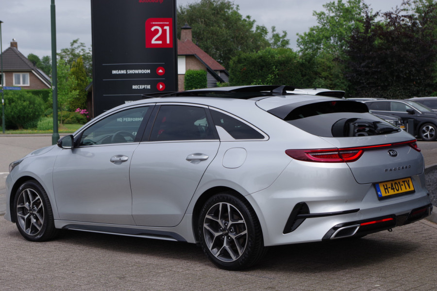 Kia ProCeed 1.4 T-GDI 140 PK GT-Line, Schuif-Kantel Dak, Trekhaak, Sportstoelen, Carplay, Camera