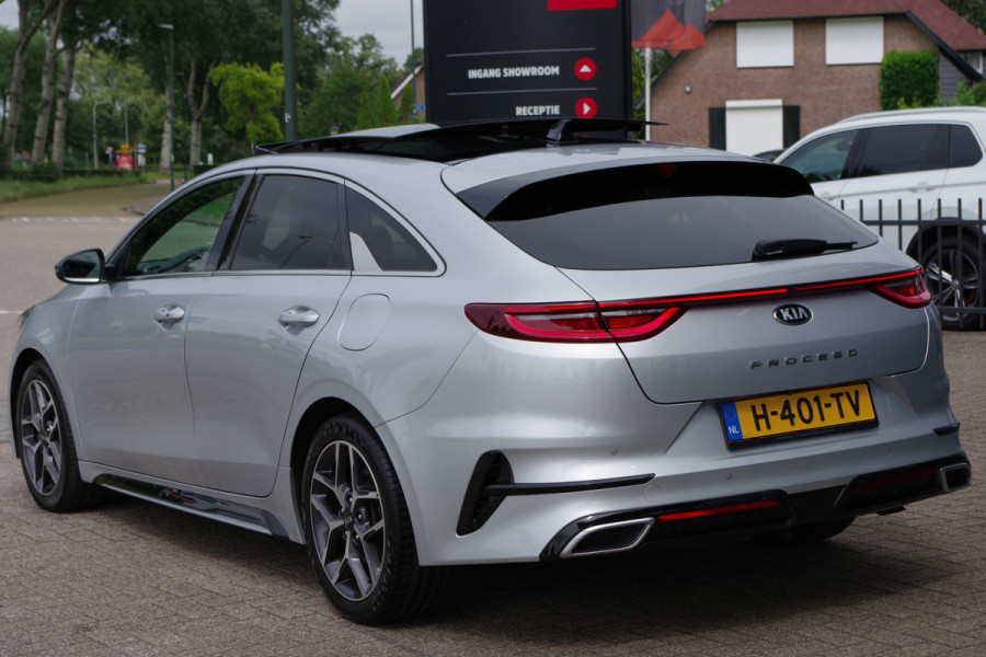 Kia ProCeed 1.4 T-GDI 140 PK GT-Line, Schuif-Kantel Dak, Trekhaak, Sportstoelen, Carplay, Camera