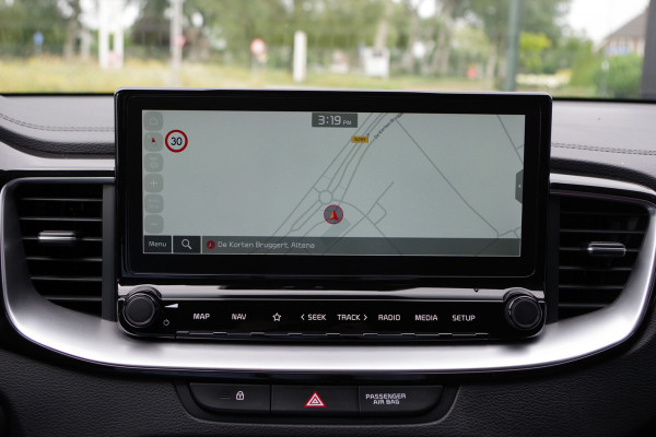 Kia ProCeed 1.4 T-GDI 140 PK GT-Line, Schuif-Kantel Dak, Trekhaak, Sportstoelen, Carplay, Camera