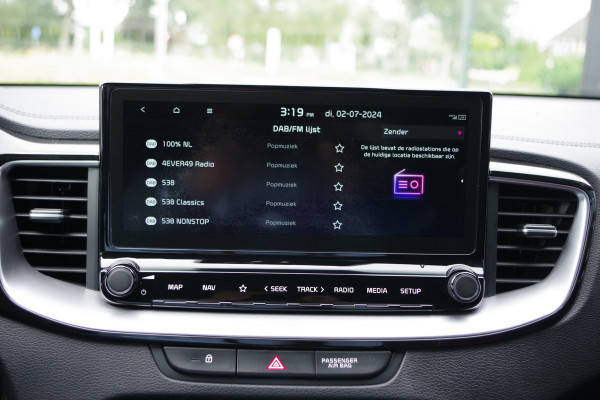 Kia ProCeed 1.4 T-GDI 140 PK GT-Line, Schuif-Kantel Dak, Trekhaak, Sportstoelen, Carplay, Camera