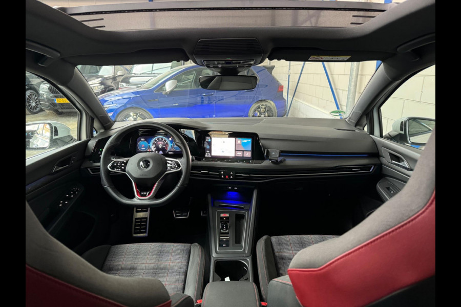 Volkswagen Golf 2.0 TSI GTI PANO|IQ|TREKHAAK|KEYLESS|CAMERA