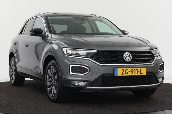 Volkswagen T-Roc 1.0 TSI Style | Panoramadak | Stoelverwarming | Full LED | Adaptive cruise | Carplay | Active Info | Navigatie | Climate control