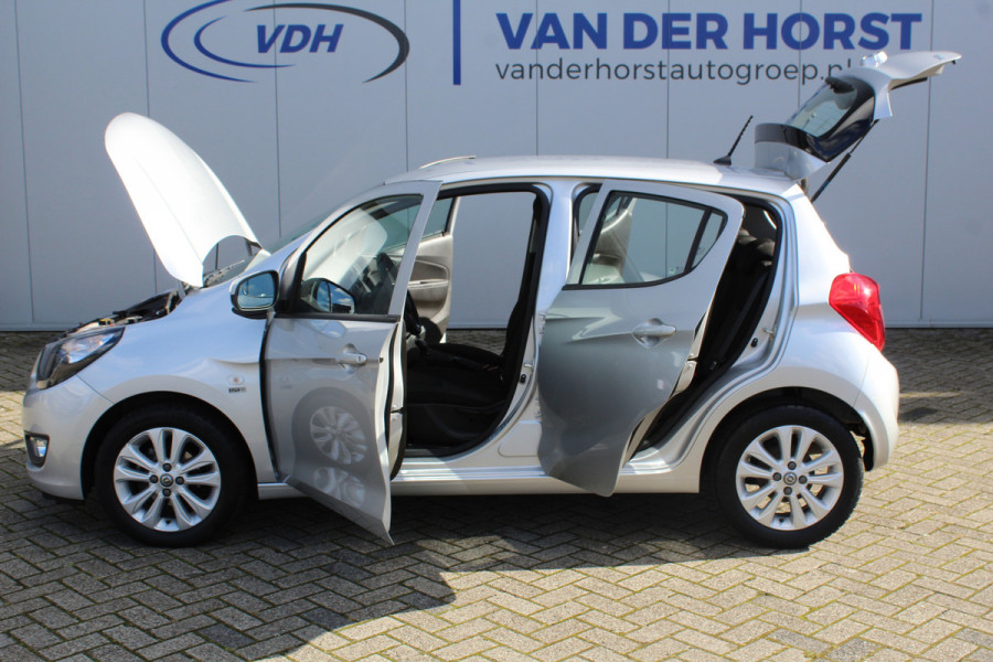 Opel KARL 1.0-75pk ecoFLEX 120 Jaar Edition. Uiterst nette erg goed onderhouden hoogzitter ! Wegenbelasting slechts 23,-  per mnd. Airco, cruise control, parkeersensoren v+a, lichtmetalen wielen, metallic lak, elektr. spiegels en elektr. ramen voor, mistlampen v+a.