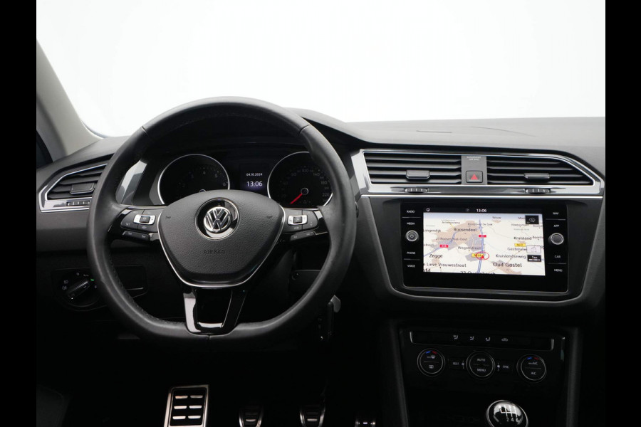 Volkswagen Tiguan 1.5 TSI 130pk Comfortline Navigatie Trekhaak Camera Acc