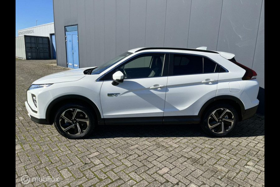 Mitsubishi Eclipse Cross 2.4 PHEV First Edition