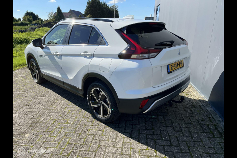 Mitsubishi Eclipse Cross 2.4 PHEV First Edition