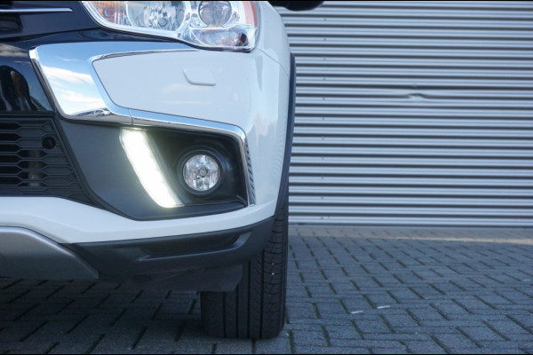 Mitsubishi ASX 1.6i 16V Connect Pro ZEER LUXE & STOER