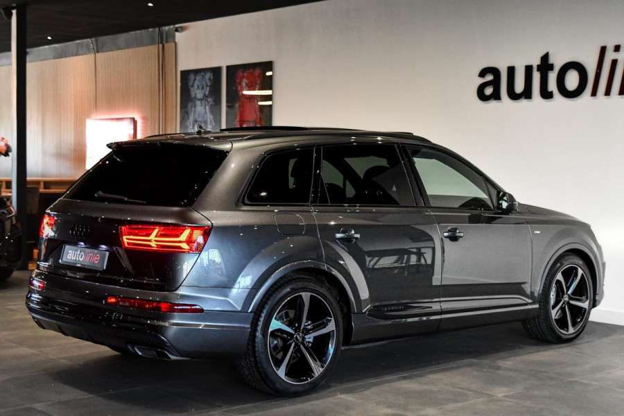 Audi Q7 3.0 TDI quattro 3x S-Line. Pano, Softcl, Luchtv, Matrix, Keyless, Bose, Dodeh, Trekhaak, Camera, Sfeer!