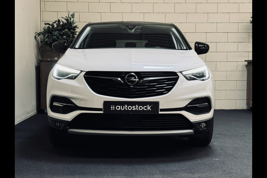 Opel Grandland X 1.6 Turbo Hybrid4 300PK Ultimate | Leder | Stoelkoeling | Camera's